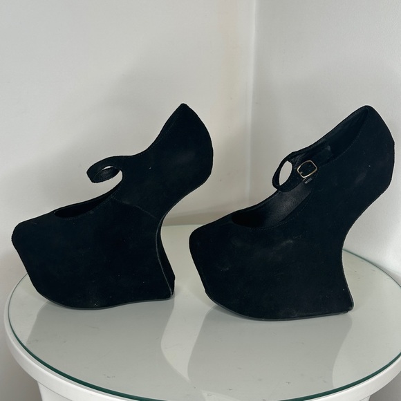 Jeffrey Campbell Nightwalk size 6 - Picture 2 of 10